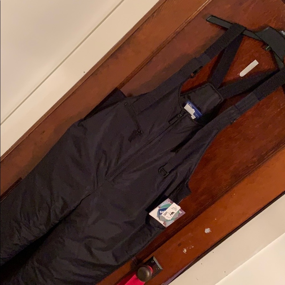 NWT men’s snow pants